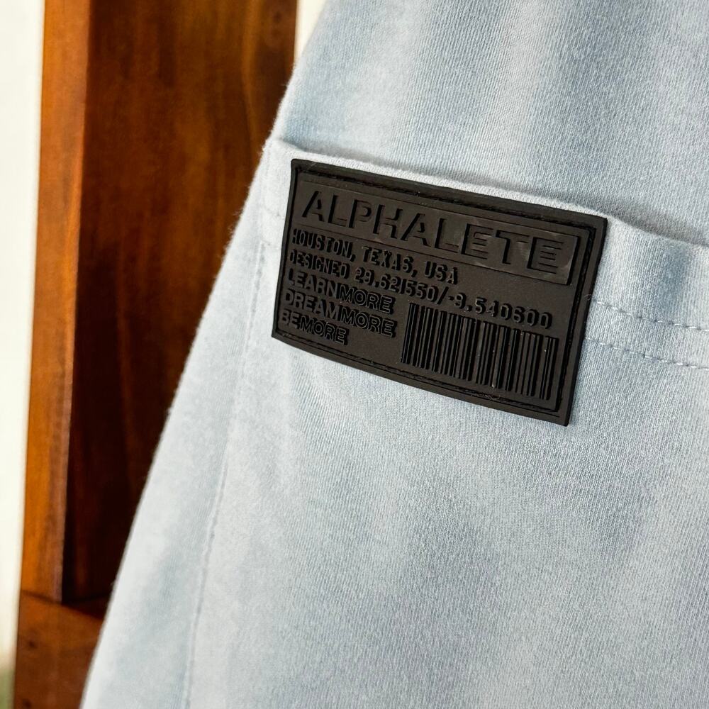 Alphalete Men’s Blue Drawstring Sweat Shorts Logo Patch Size Medium - Picture 3 of 11